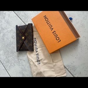 Louis Vuitton Kirigami Medium